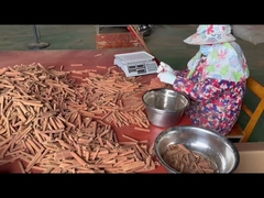 الأطعمة والعشب الطبيعي